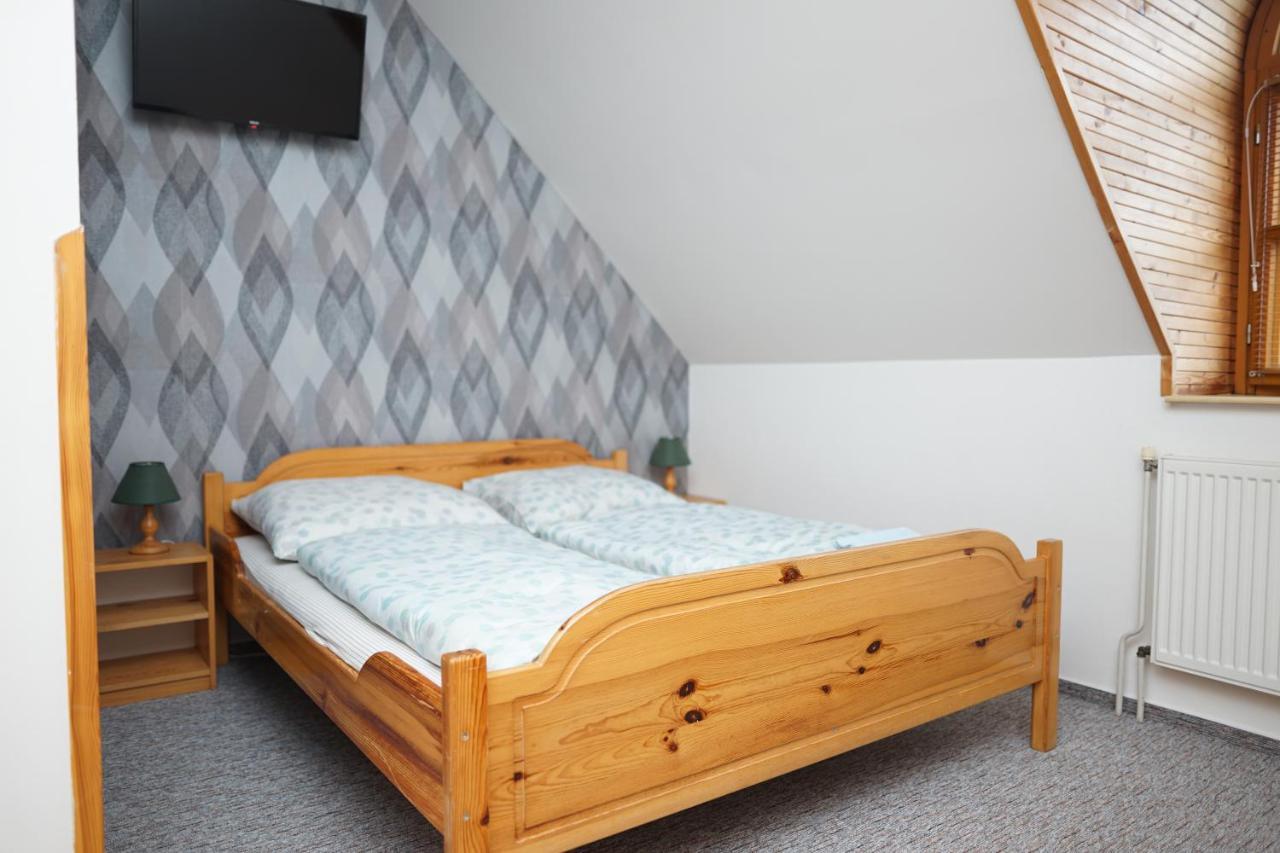 Velké Losiny Penzion Terasa, Bed & Breakfast מראה חיצוני תמונה